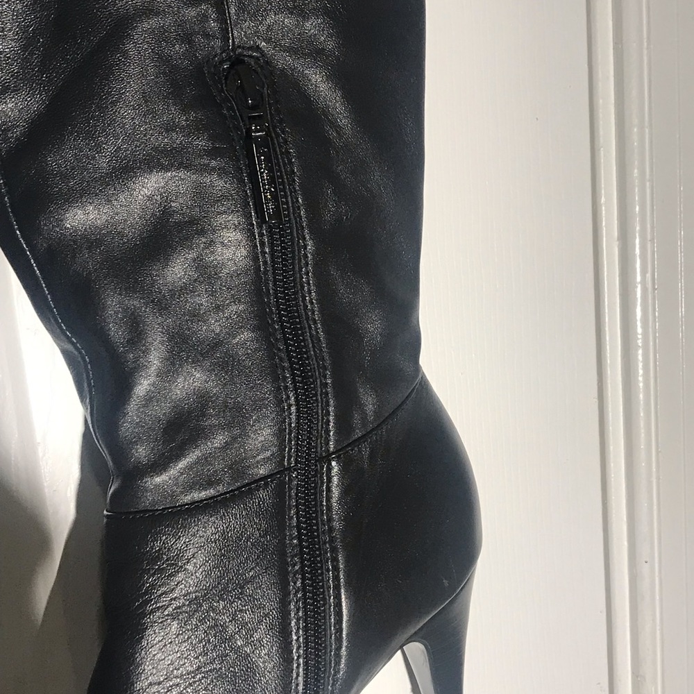 Calvin Klein size 6M Leather black boots - Picture 7 of 10